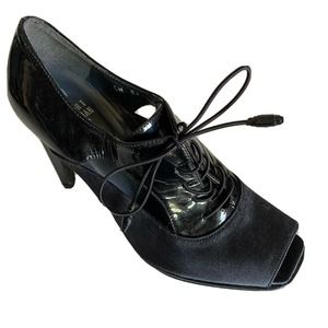 Stuart Weitzman Lace Up Pump Bootie Black Patent Leather Satin Cut Out P…